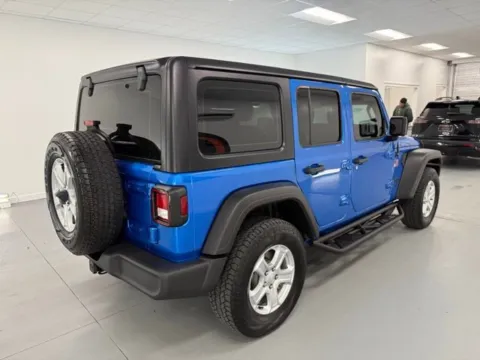 More photos of 2022 Jeep Wrangler Unlimited Sport at Woody Folsom Nissan of Baxley, GA