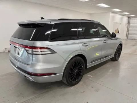 More photos of 2024 Lincoln Aviator Reserve at Woody Folsom Nissan of Baxley, GA