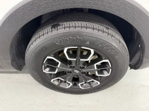 More photos of 2022 Hyundai Santa Cruz SEL at Woody Folsom Nissan of Baxley, GA