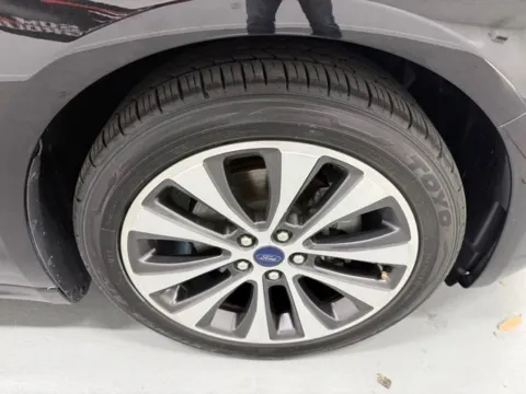 More photos of 2020 Ford Fusion SE at Woody Folsom Nissan of Baxley, GA