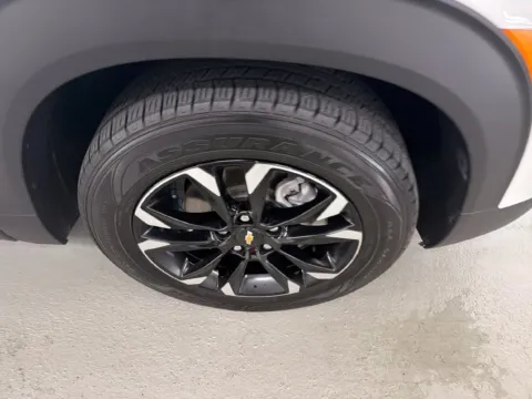 More photos of 2022 Chevrolet Trailblazer LT at Woody Folsom Nissan of Baxley, GA