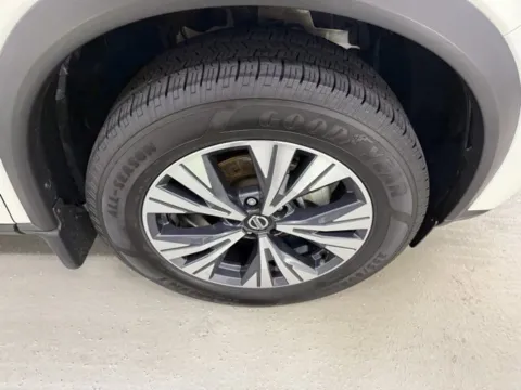 Another view of 2021 Nissan Rogue SV for sale in Baxley, GA at Woody Folsom Nissan of Baxley