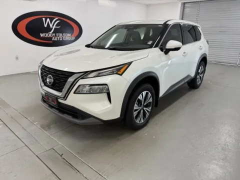 White 2021 Nissan Rogue SV for sale in Baxley, GA
