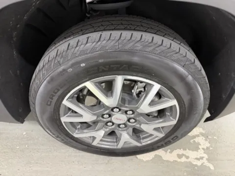 More photos of 2023 GMC Acadia SLE at Woody Folsom Nissan of Baxley, GA