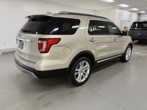 More photos of 2017 Ford Explorer Limited at Woody Folsom Nissan of Baxley, GA
