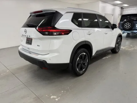 More photos of 2024 Nissan Rogue SV at Woody Folsom Nissan of Baxley, GA
