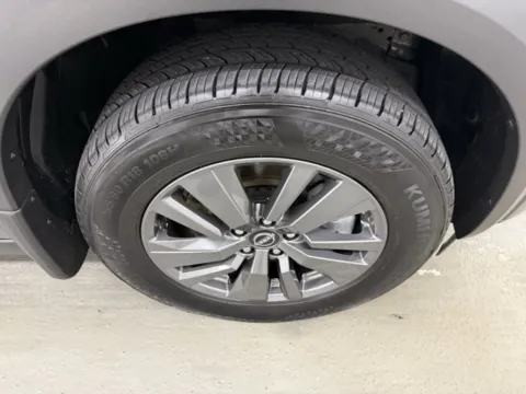 More photos of 2024 Nissan Pathfinder S at Woody Folsom Nissan of Baxley, GA