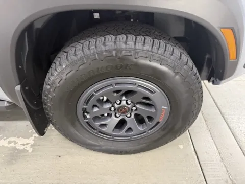 More photos of 2025 Nissan Frontier PRO-4X at Woody Folsom Nissan of Baxley, GA
