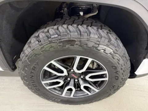 More photos of 2022 GMC Sierra 1500 AT4 at Woody Folsom Nissan of Baxley, GA