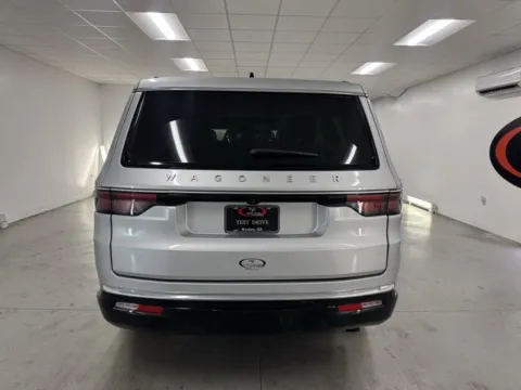More photos of 2024 Jeep Wagoneer at Woody Folsom Nissan of Baxley, GA