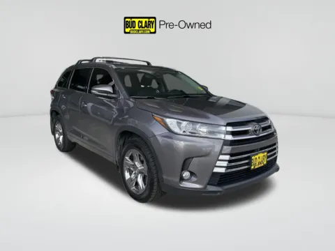 Gray 2018 Toyota Highlander Limited Platinum for sale in Union Gap, WA