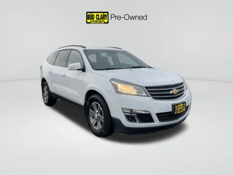 White 2017 Chevrolet Traverse 2LT for sale in Union Gap, WA