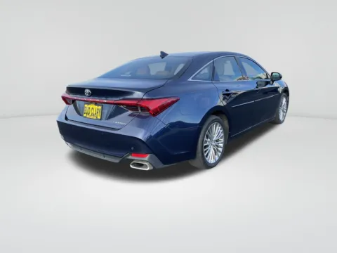 Another view of 2019 Toyota Avalon Limited for sale in Union Gap, WA at Toyota of Yakima