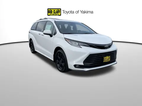 White 2026 Toyota Sienna XLE for sale in Union Gap, WA