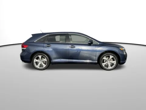 Photos of 2015 Toyota Venza Limited for sale in Union Gap, WA at Toyota of Yakima