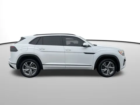 Photos of 2024 Volkswagen Atlas Cross Sport 2.0T SEL R-Line for sale in Union Gap, WA at Toyota of Yakima