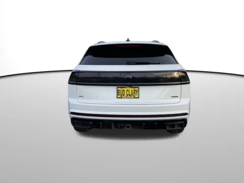 More photos of 2024 Volkswagen Atlas Cross Sport 2.0T SEL R-Line at Toyota of Yakima, WA