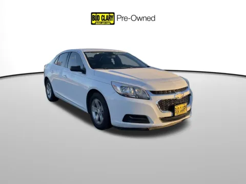White 2015 Chevrolet Malibu LS for sale in Union Gap, WA