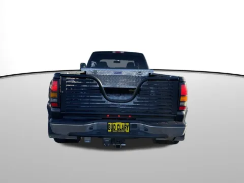 More photos of 2003 GMC Sierra 3500 SLE at Toyota of Yakima, WA