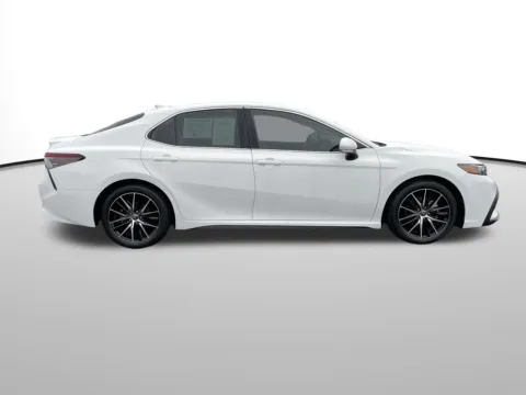 Photos of 2022 Toyota Camry SE for sale in Union Gap, WA at Bud Clary Toyota of Yakima