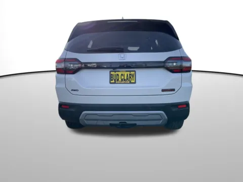 More photos of 2025 Honda Pilot TrailSport at Bud Clary Toyota of Yakima, WA