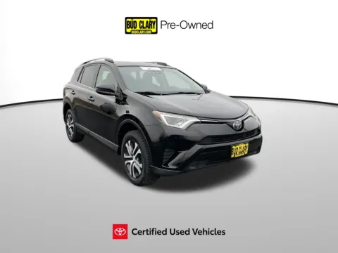Black 2017 Toyota RAV4 LE for sale in Union Gap, WA