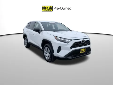 White 2024 Toyota RAV4 LE for sale in Union Gap, WA