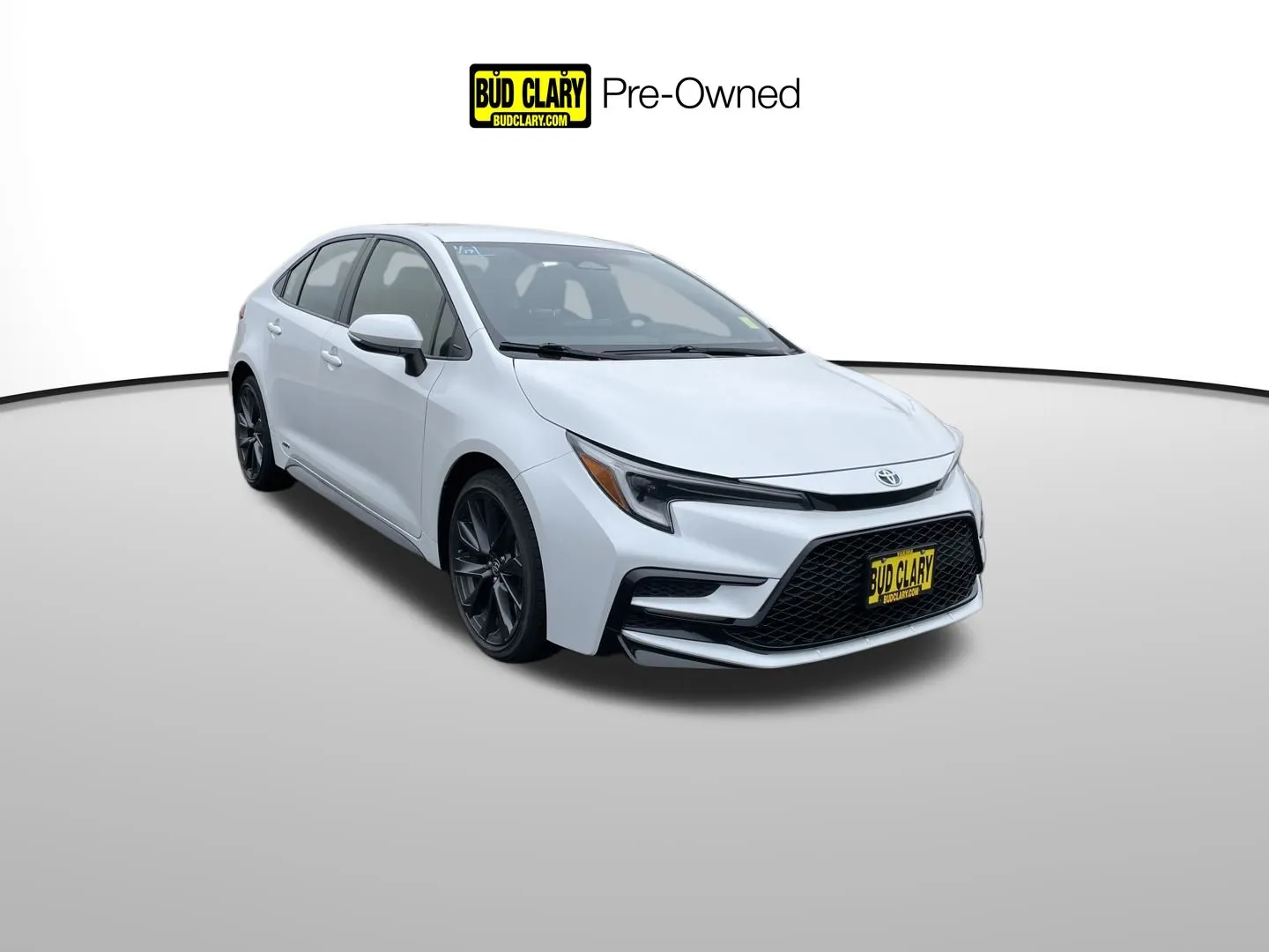 White 2024 Toyota Corolla Hybrid SE for sale in Union Gap, WA