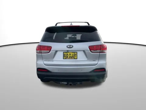 More photos of 2016 Kia Sorento LX at Bud Clary Toyota of Yakima, WA