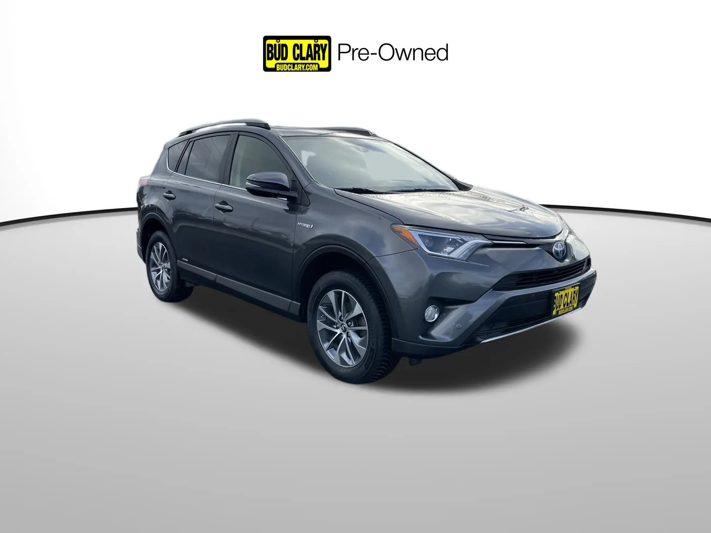 Gray 2017 Toyota RAV4 Hybrid XLE for sale in Union Gap, WA