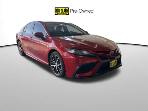 Red 2022 Toyota Camry SE for sale in Union Gap, WA