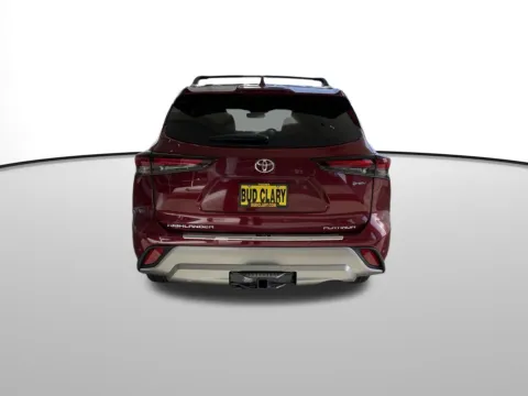More photos of 2026 Toyota Highlander Hybrid Platinum at Bud Clary Toyota of Yakima, WA