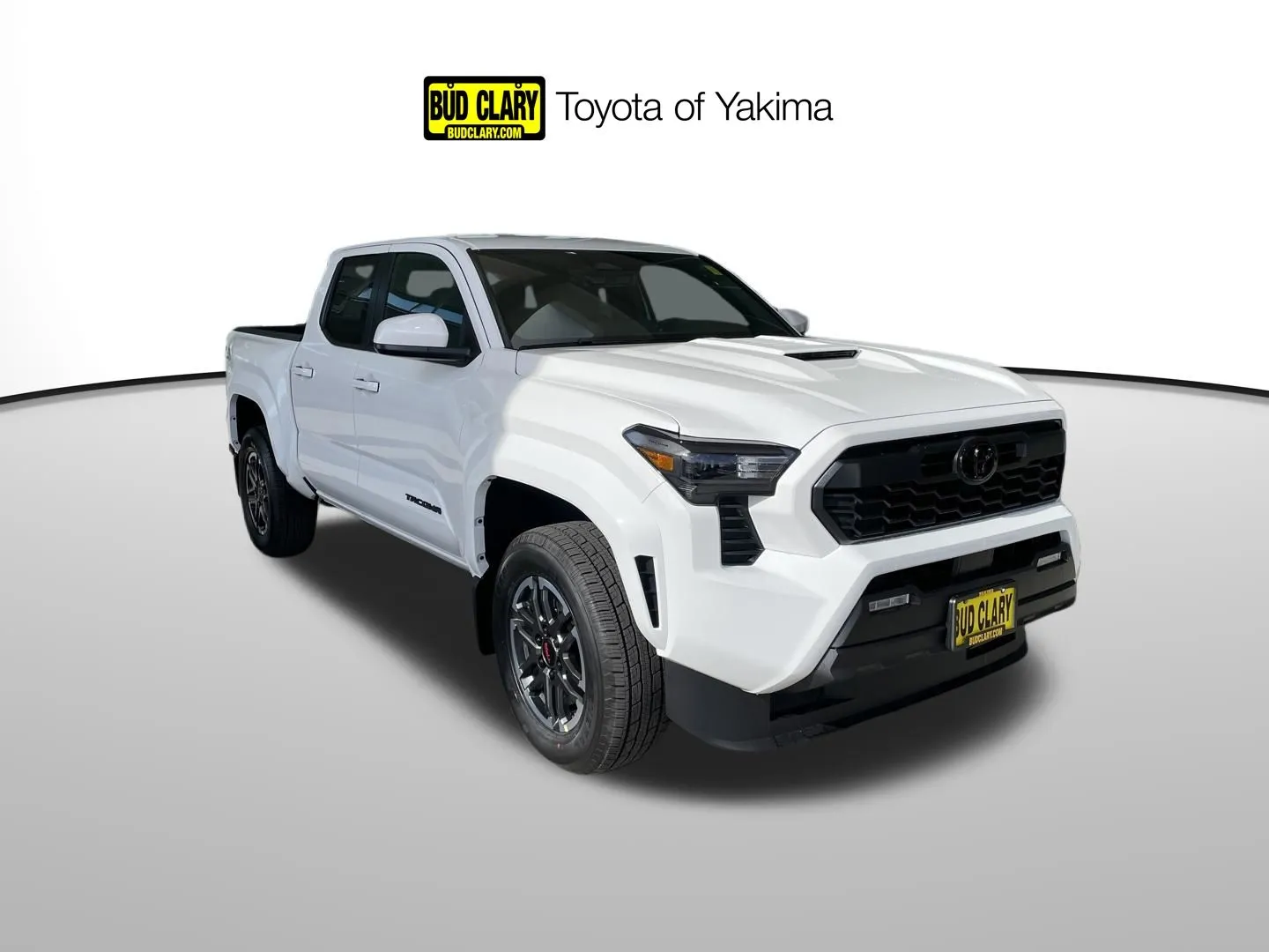 White 2026 Toyota Tacoma TRD Sport for sale in Union Gap, WA