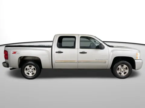 Photos of 2008 Chevrolet Silverado 1500 LT for sale in Union Gap, WA at Bud Clary Toyota of Yakima