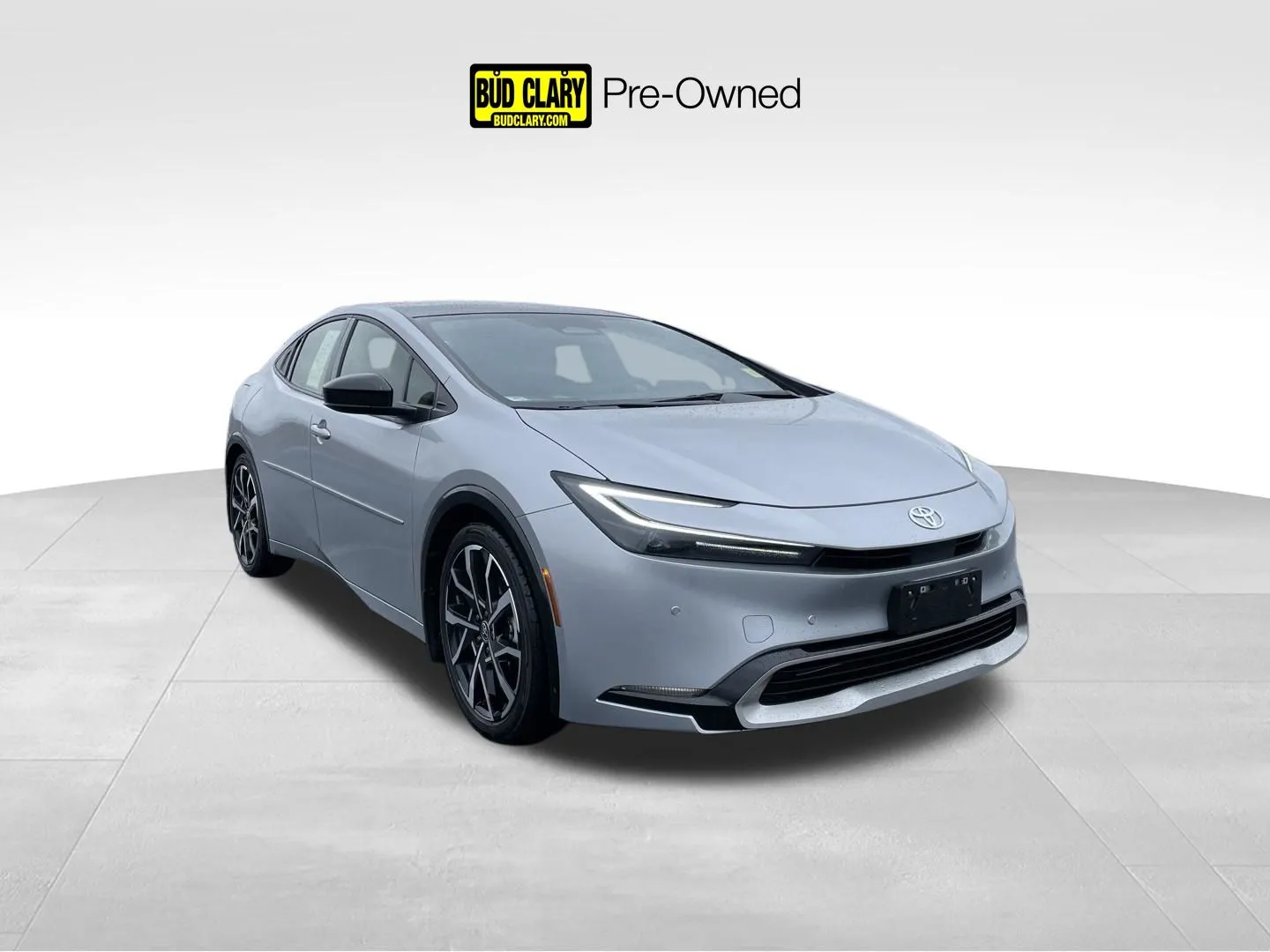 Silver 2024 Toyota Prius Prime XSE for sale in Union Gap, WA