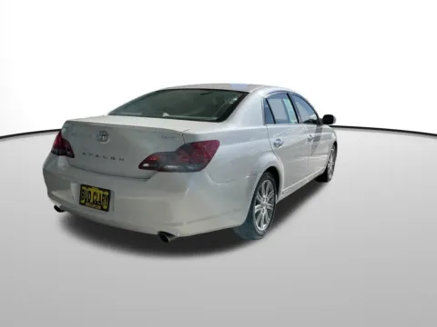 Another view of 2008 Toyota Avalon Limited for sale in Union Gap, WA at Bud Clary Toyota of Yakima