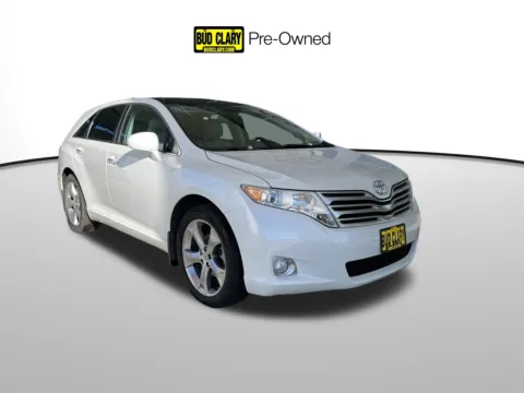 White 2010 Toyota Venza limited for sale in Union Gap, WA