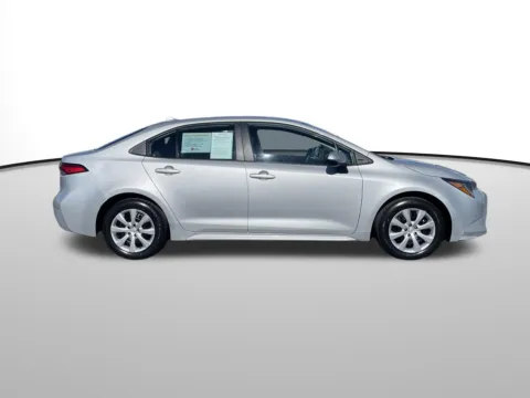 Photos of 2022 Toyota Corolla LE for sale in Union Gap, WA at Bud Clary Toyota of Yakima