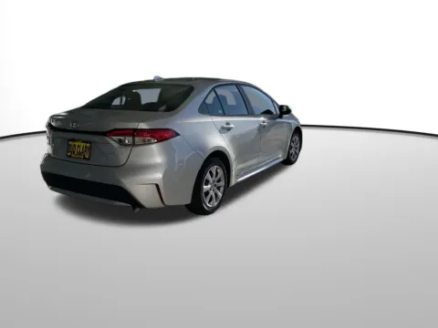 Another view of 2022 Toyota Corolla LE for sale in Union Gap, WA at Bud Clary Toyota of Yakima