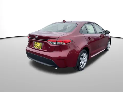 Another view of 2026 Toyota Corolla LE for sale in Union Gap, WA at Bud Clary Toyota of Yakima