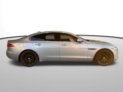 Photos of 2016 Jaguar XF 35t Prestige for sale in Union Gap, WA at Bud Clary Toyota of Yakima