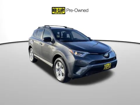 Gray 2018 Toyota RAV4 LE for sale in Union Gap, WA