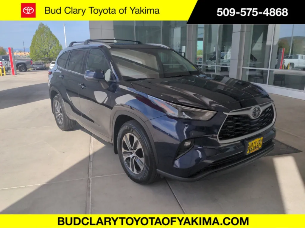 Used 2022 Toyota Highlander Xle for sale in Union Gap, WA | VIN ...
