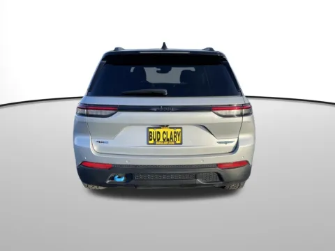 More photos of 2024 Jeep Grand Cherokee Trailhawk 4xe at Bud Clary Toyota of Yakima, WA