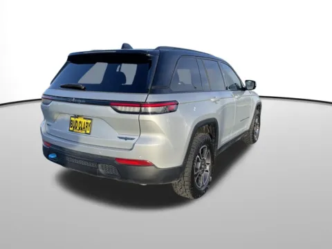 Another view of 2024 Jeep Grand Cherokee Trailhawk 4xe for sale in Union Gap, WA at Bud Clary Toyota of Yakima