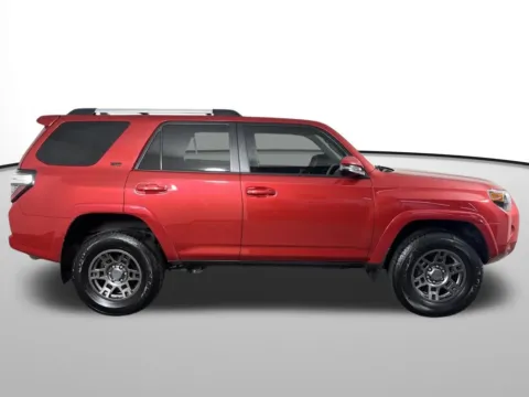 More photos of 2022 Toyota 4Runner SR5 Premium at Bud Clary Toyota of Yakima, WA