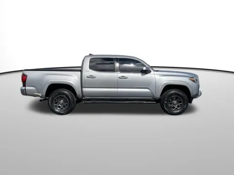 Photos of 2018 Toyota Tacoma SR5 for sale in Union Gap, WA at Bud Clary Toyota of Yakima