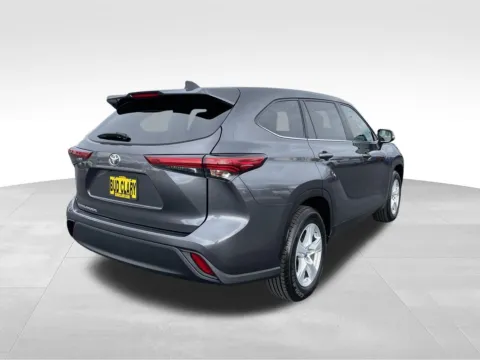 Another view of 2023 Toyota Highlander L for sale in Union Gap, WA at Bud Clary Toyota of Yakima