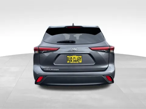 More photos of 2023 Toyota Highlander L at Bud Clary Toyota of Yakima, WA