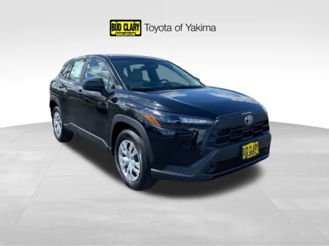 Black 2026 Toyota Corolla Cross L for sale in Union Gap, WA